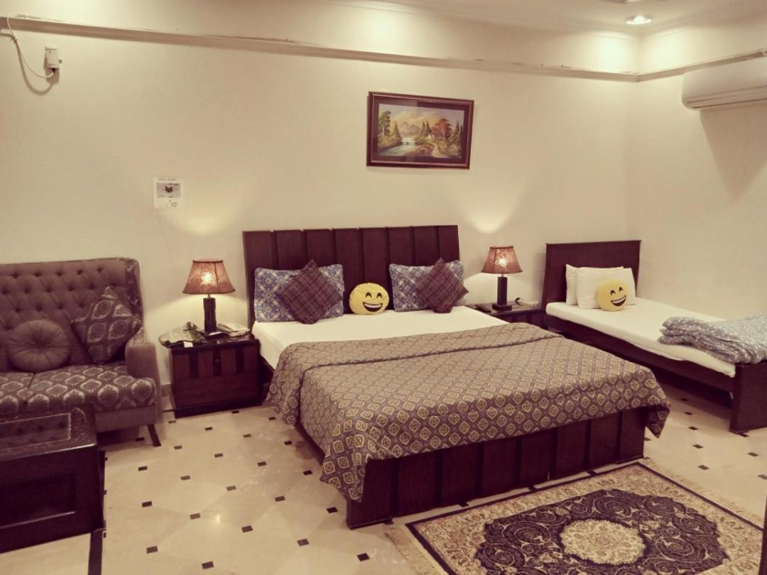 Mulberry Residence Luxury Rooms Islamabad Exterior foto